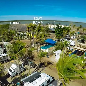 https://karumba-point-sunset-caravan-park.queenslandhotels.net