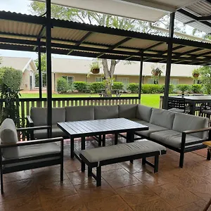 https://mareeba-motor-inn.queenslandhotels.net